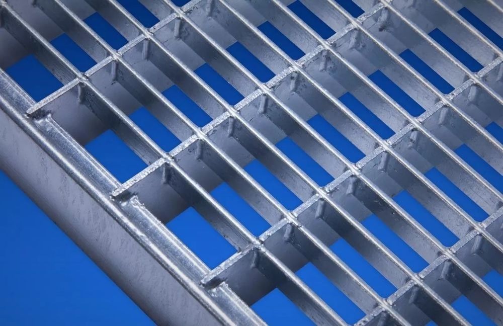 Grătare zincate grilaje rigole pardoseli industriale