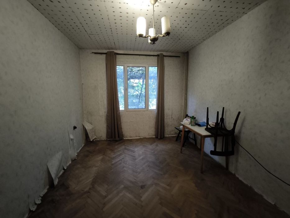 Продава се Тристаен апартамент в Пловдив, Въстанически - 79 кв.м за 1583 €/кв.м - Снимка #4