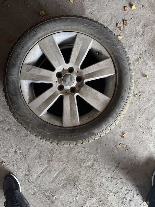 Продам зимние шины