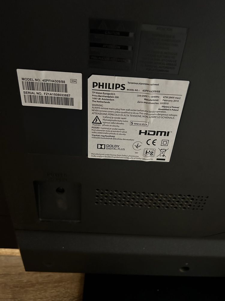 Tv Philips 102 cm LED