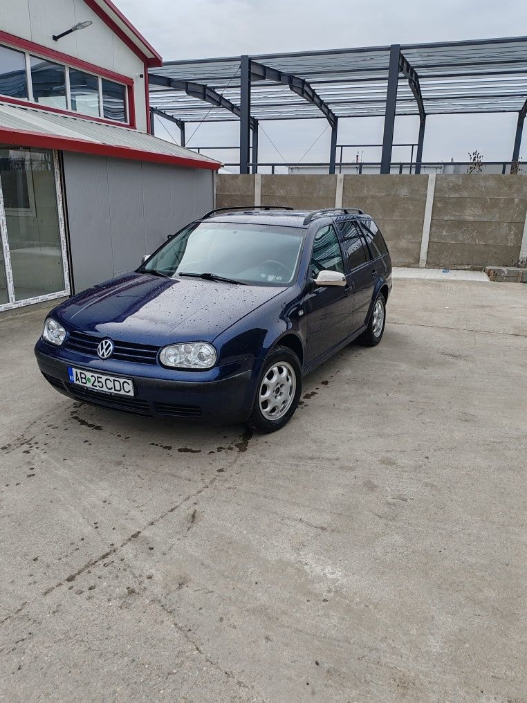 Vând golf 4 4x4 la buton