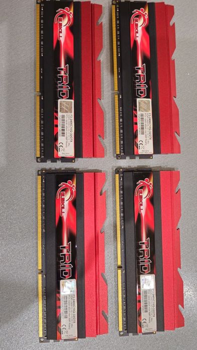 G Skill Trident X Рам памет Кит от 4x 8 gb = 32gb.  DDR 3  на 2400mt/s