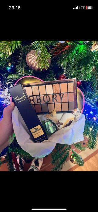 Cadou femei fete craciun Secret Santa