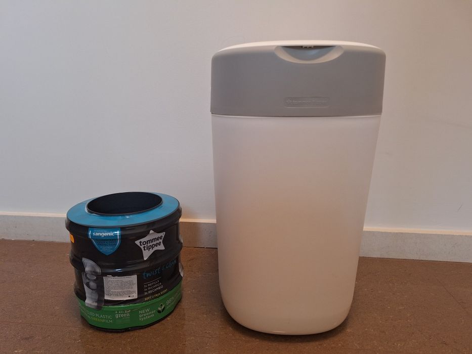 Кош за памперси Tommee Tippee