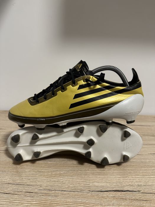 Ghete de fotbal Adidas F50 adizero