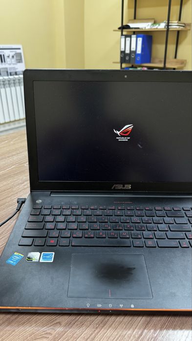 Продам игровой ноутбук Asus