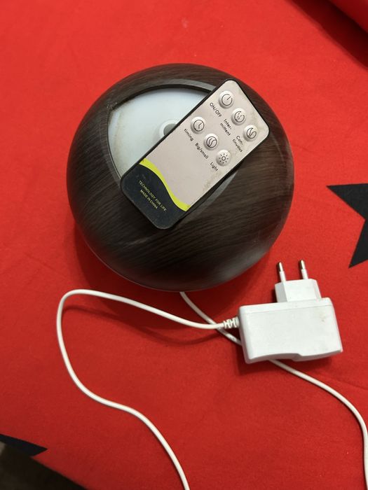 Aparat aromaterapie cu telecomanda