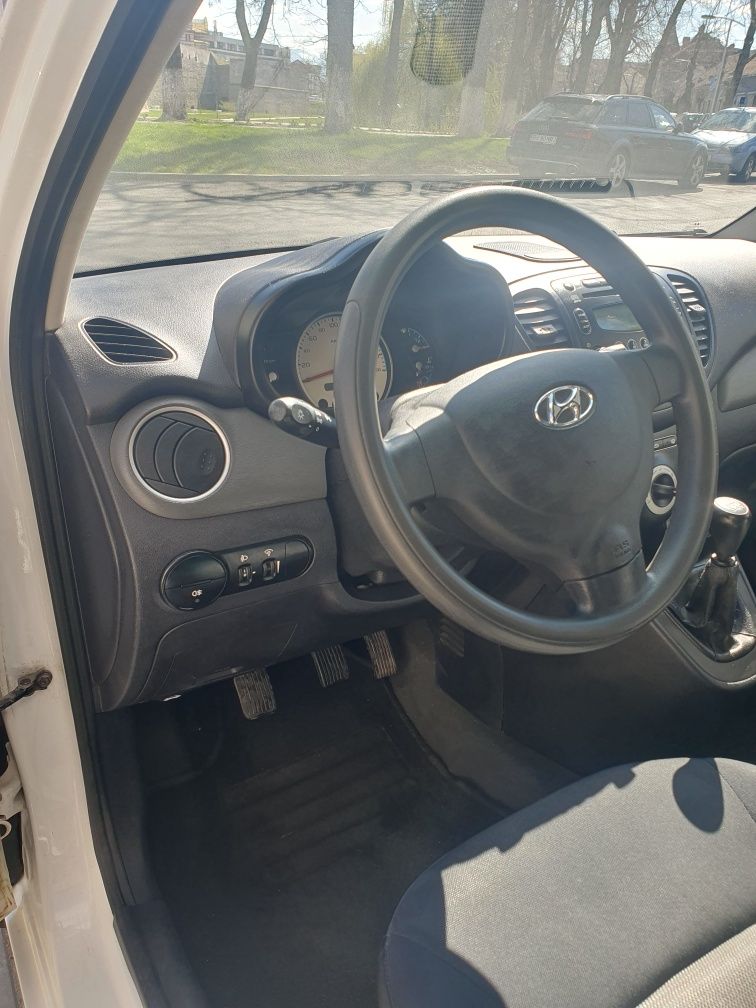 Auto Hyundai I 10