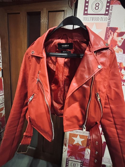 Обувки и кожени дрехи