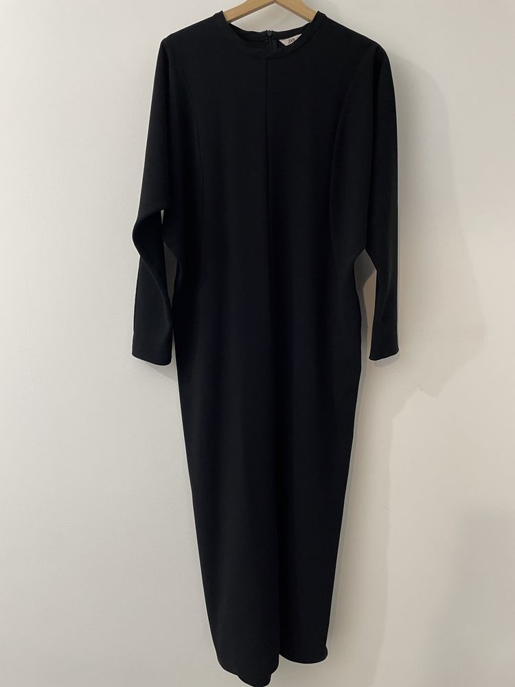 ZARA Rochie lunga asimetrica, neagra masura S