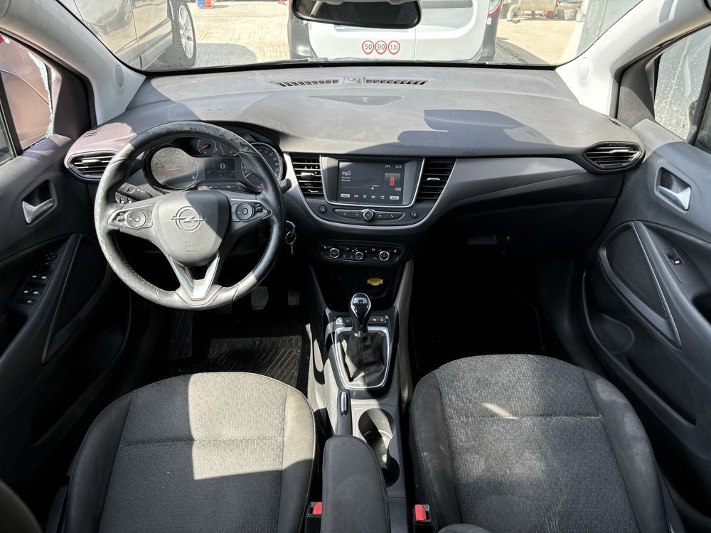 Opel Crossland X 2019 Avariat / Lovit