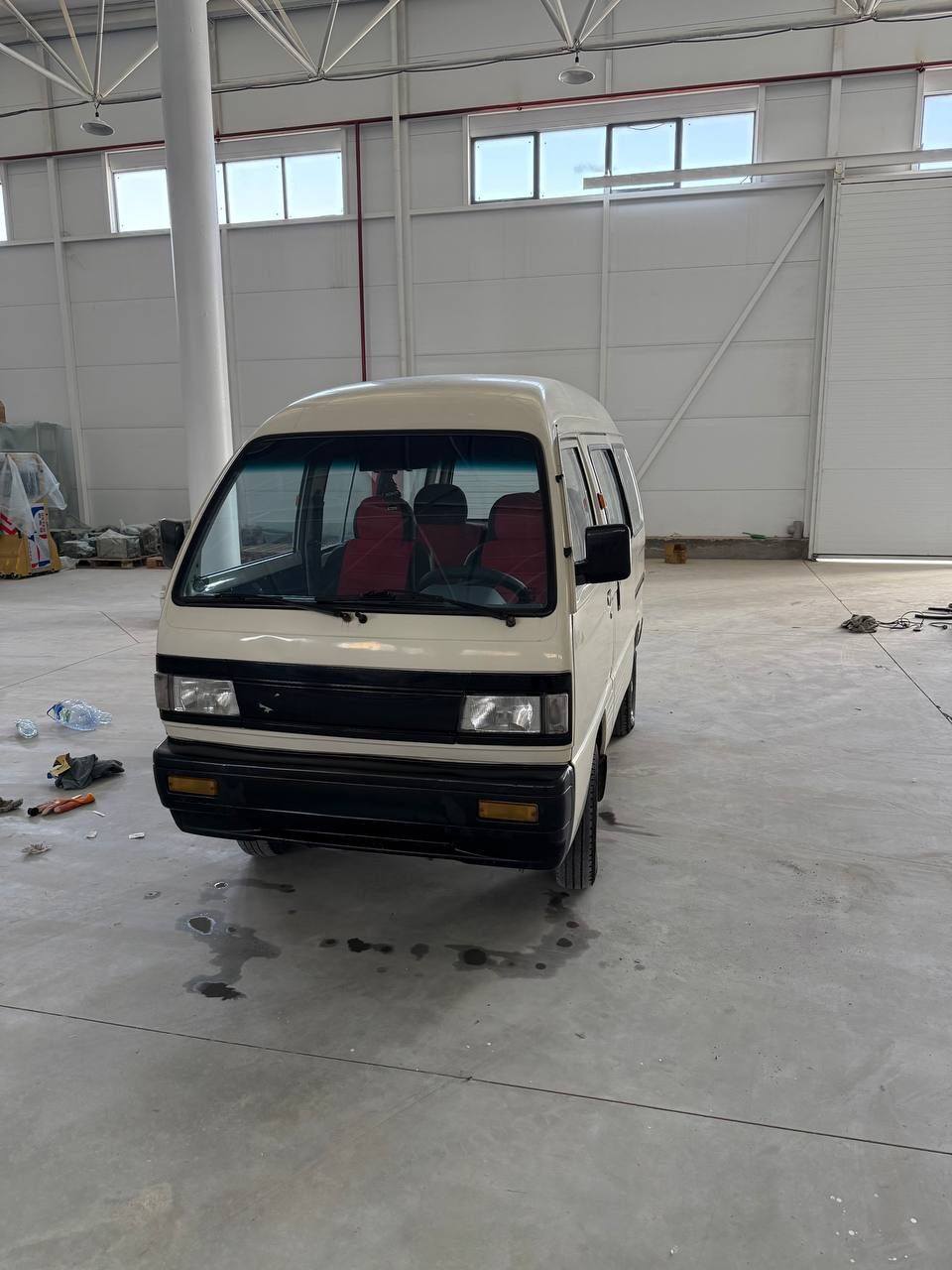 Damas sotiladi 2006 yil 3700$