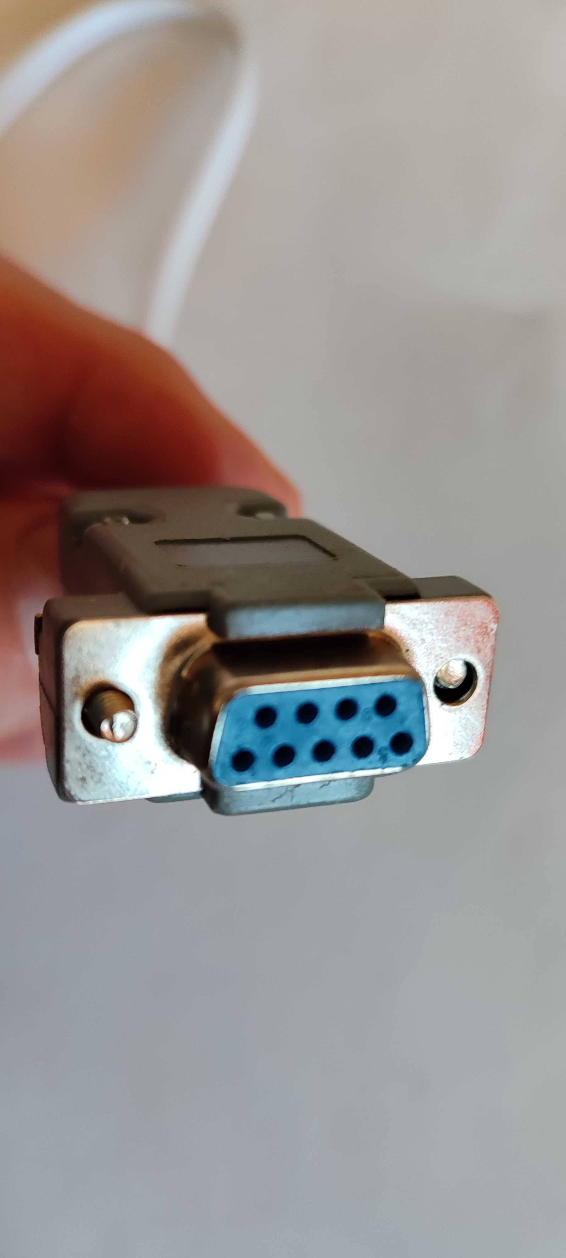 Кабел за свързване на касов апарат и PC