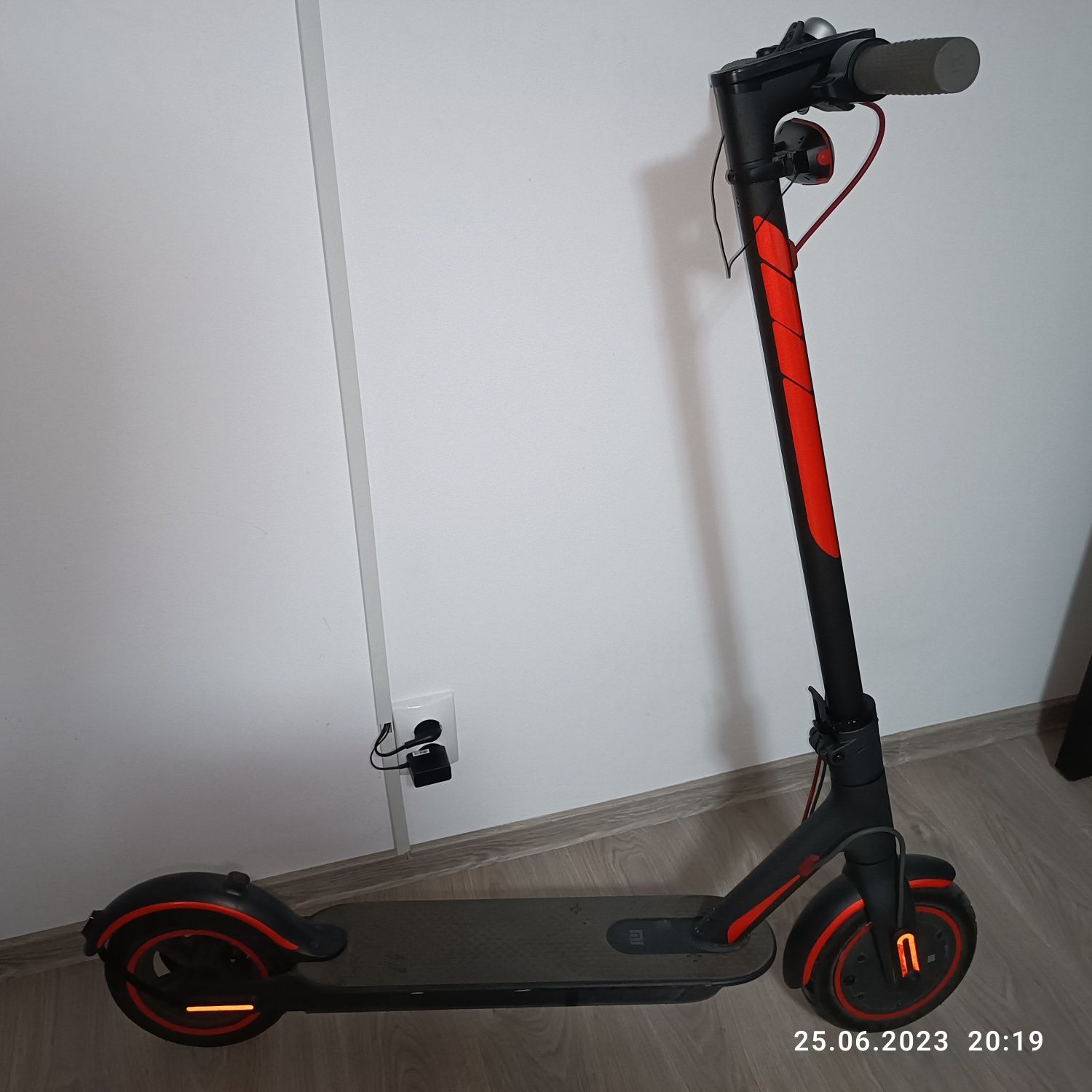 Trotineta electrica Xiaomi Mija M365