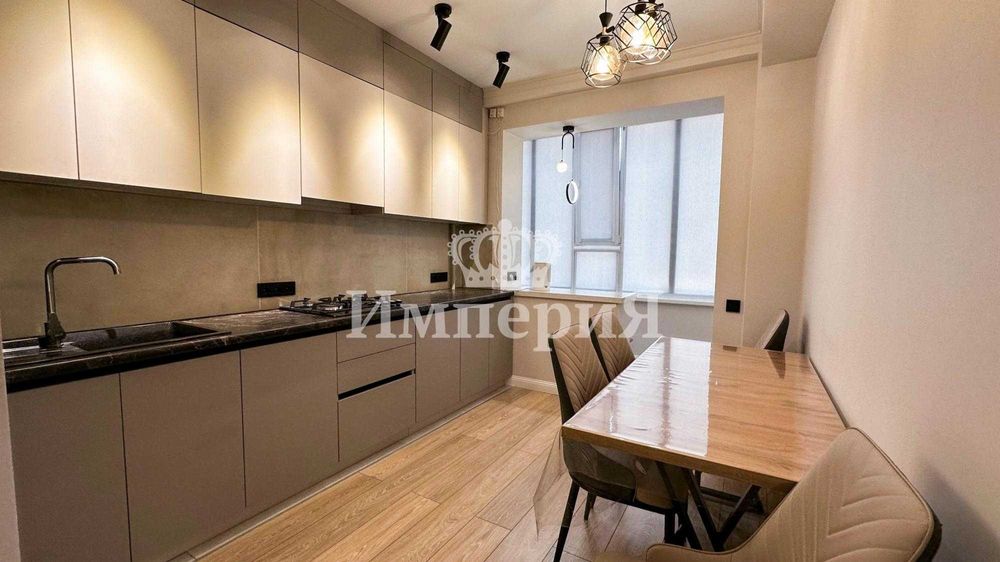 Продам 2-х комнат Мейрамбек Империя