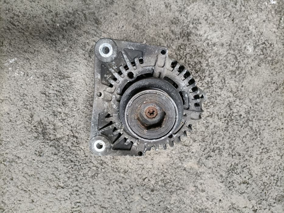 Alternator:Megane,Clio..expediere rapidă ieftină,oriunde,accept schimb