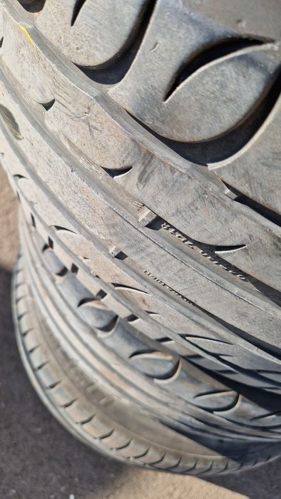 Летни гуми 245/40/R18