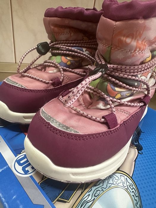 Cizme de iarnă Looney Toons - mărimea 27 - 17,9 cm