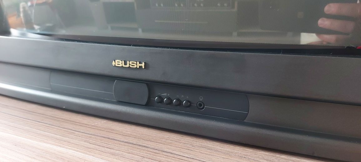 Телевизор BUSH Stereo