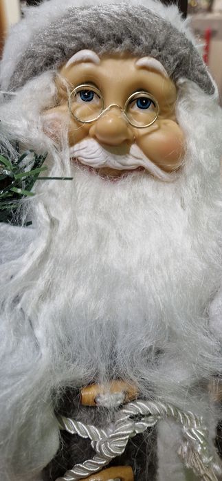 Mos Crăciun alb cu gri