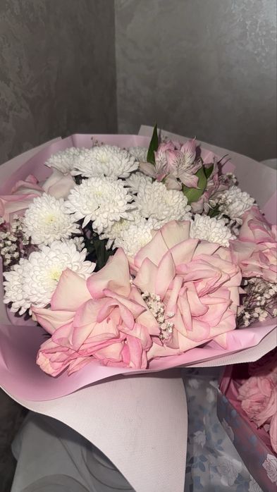 Продам разные букеты свежие