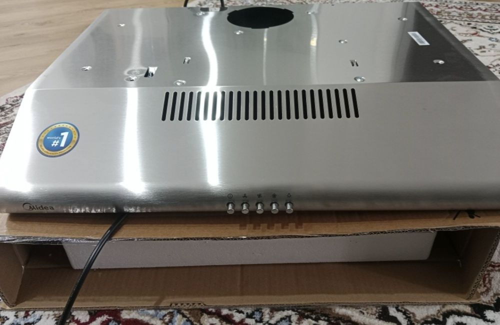 Продаю вытяжку для кухни