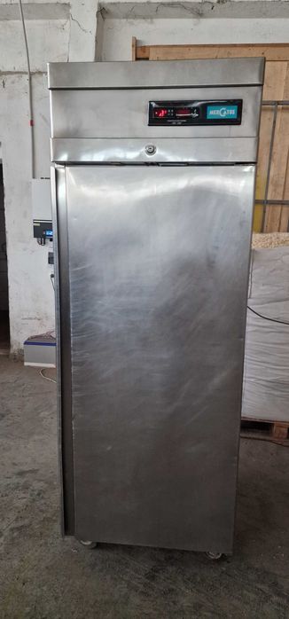 Congelator Vertical Profesional