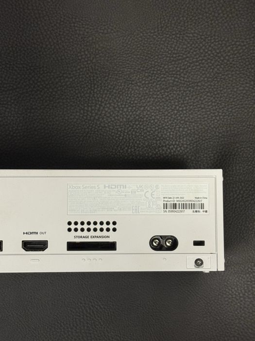 Продавам Xbox series S
