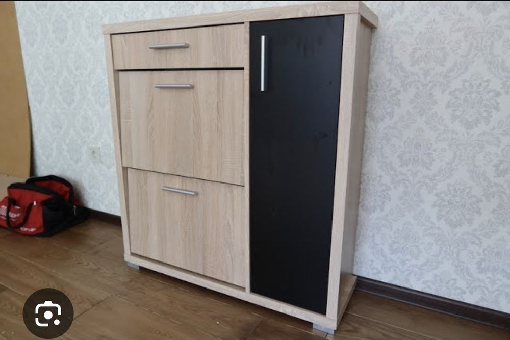 Прихожая из трех предметов