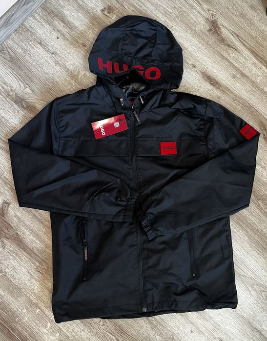 Пролетни якета на Hugo,Burberry и др