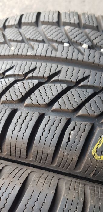 Зимни гуми-17цола-205/40-1бр.-70лв.-като нови
