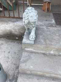 Продам скулптуры льва 2 шт обшии прошу 400 тысяч