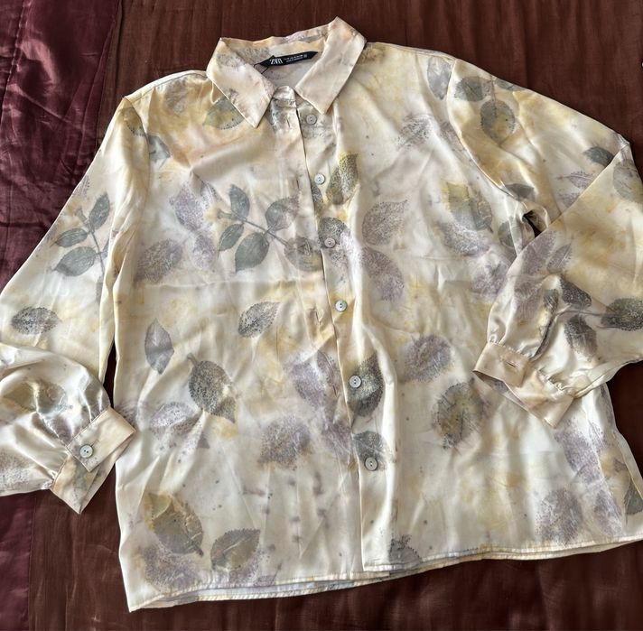 Блузка Zara новая, шелковая. Не подошел размер. Размер на 46-48