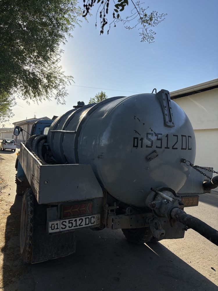 Assenizator sotiladi 4 kub