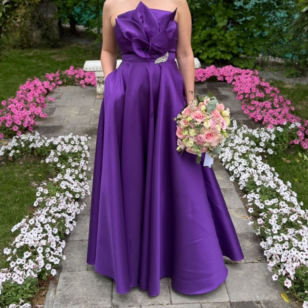 Rochie lunga de nasa