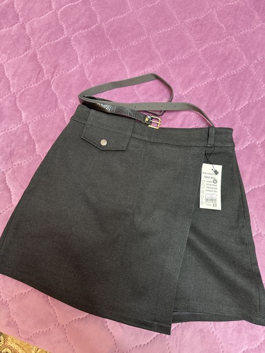 Юбка шорты с ремешком новые