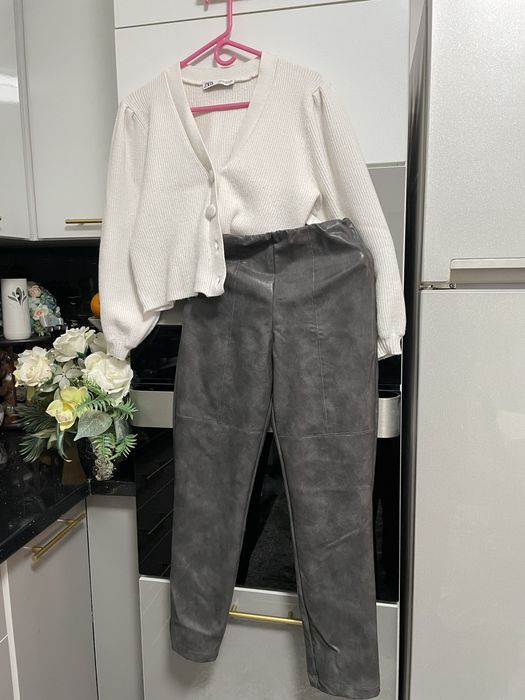 Blezer si pantaloni eleganti