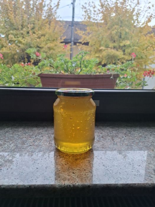 Miere de tei si miere de salcam  de vânzare.