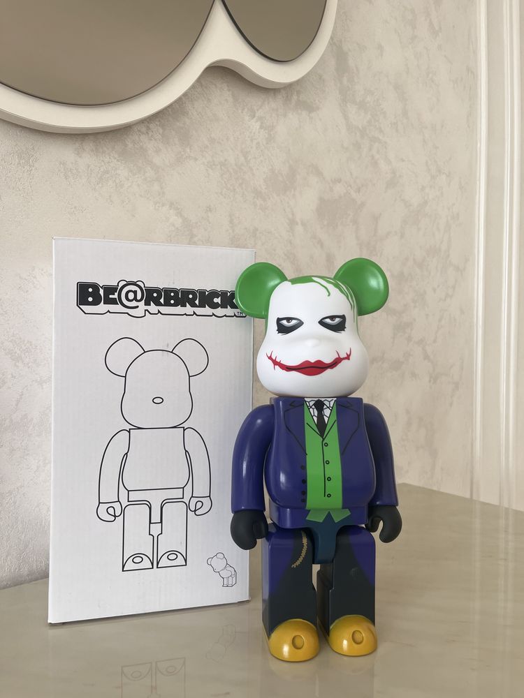 Bearbrick есть только 4 вида