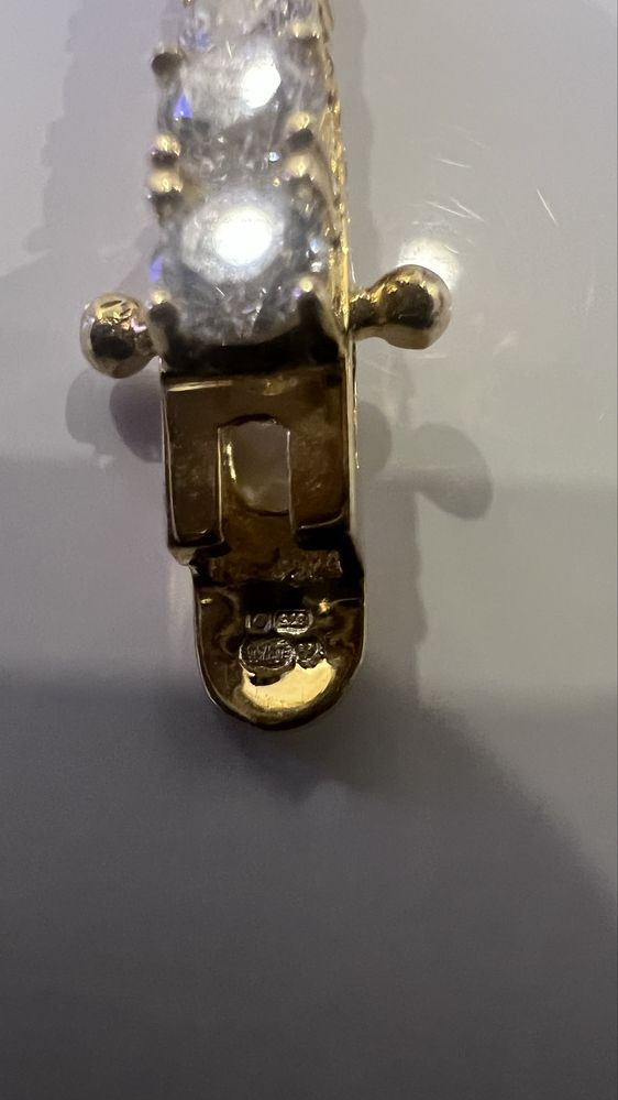 Bratara aur galben 9k noua cu diamante.