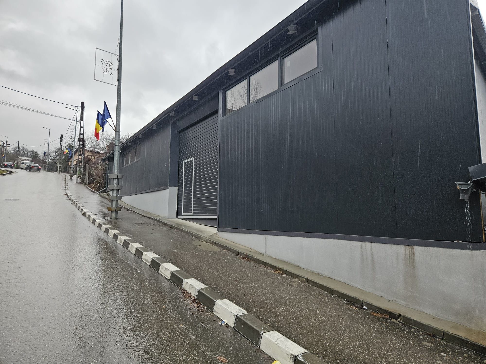 De închiriat hala industriala în Campina - Poiana Campina