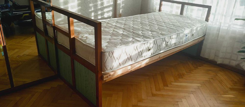 Подарявам единични легло