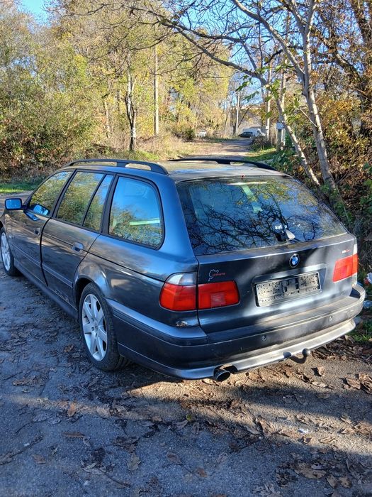 БМВ 523 - Е39 НА ЧАСТИ