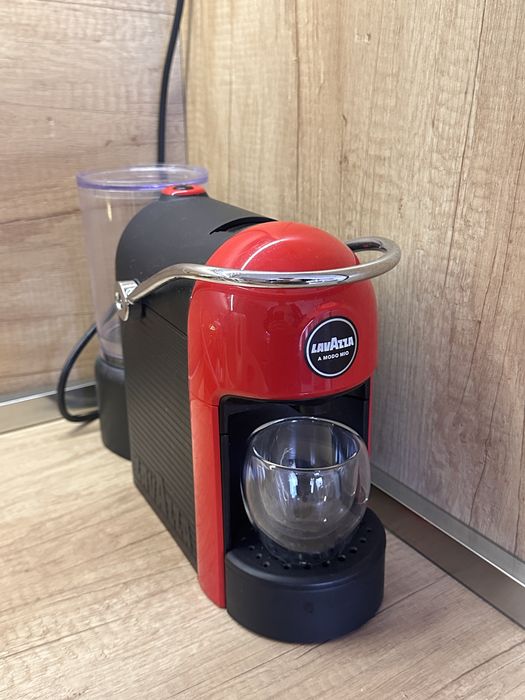 Кафе машина на Lavazza