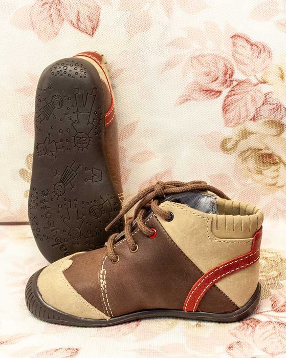 Маркови детски боти номер 22