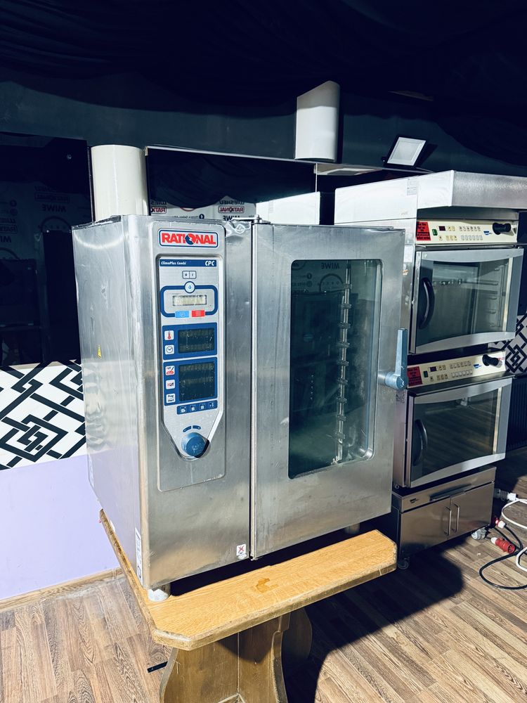 Rational Cuptor 10 tavi convectie