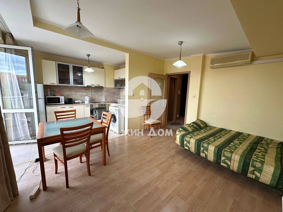 Продава се Двустаен апартамент в к.к. Слънчев бряг - 71 кв.м за 1015 €/кв.м - Снимка #1