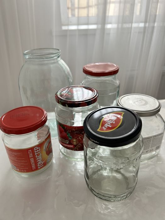 Отдам банки бесплатно