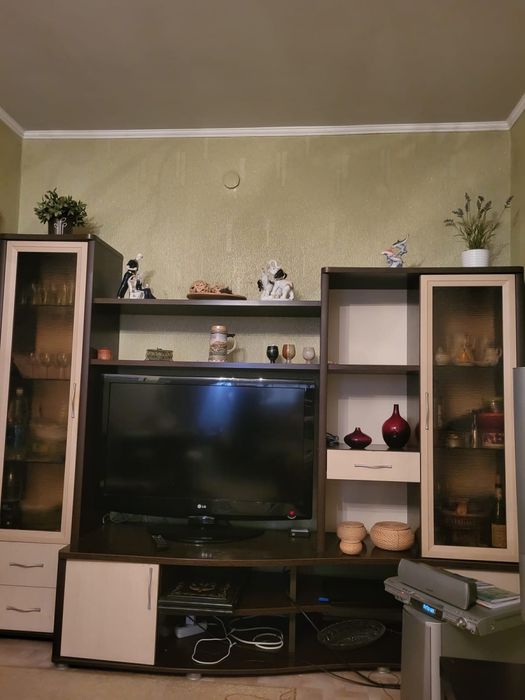 Стенка для зала или гостиной бу