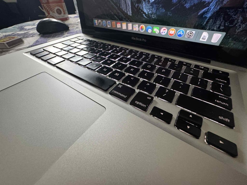 mac book pro 2010